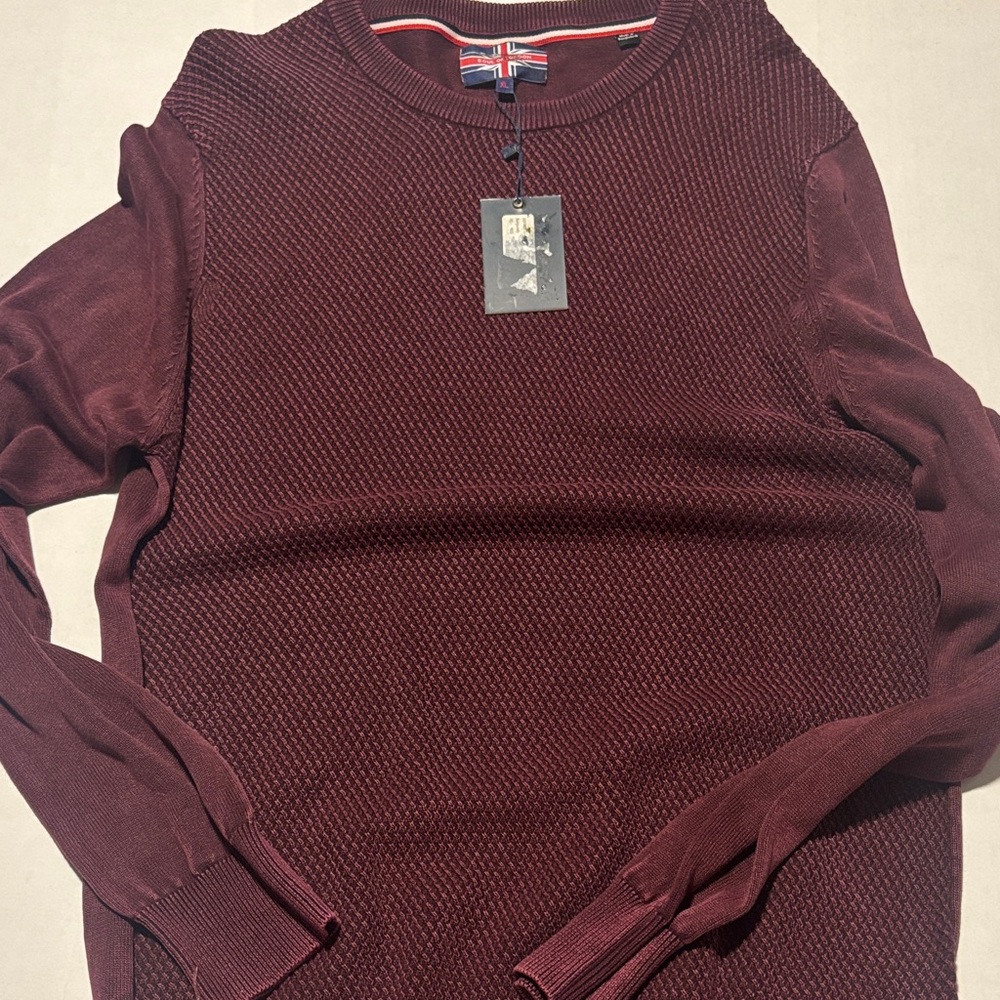 Elegant Maroon Crewneck Sweater for Men